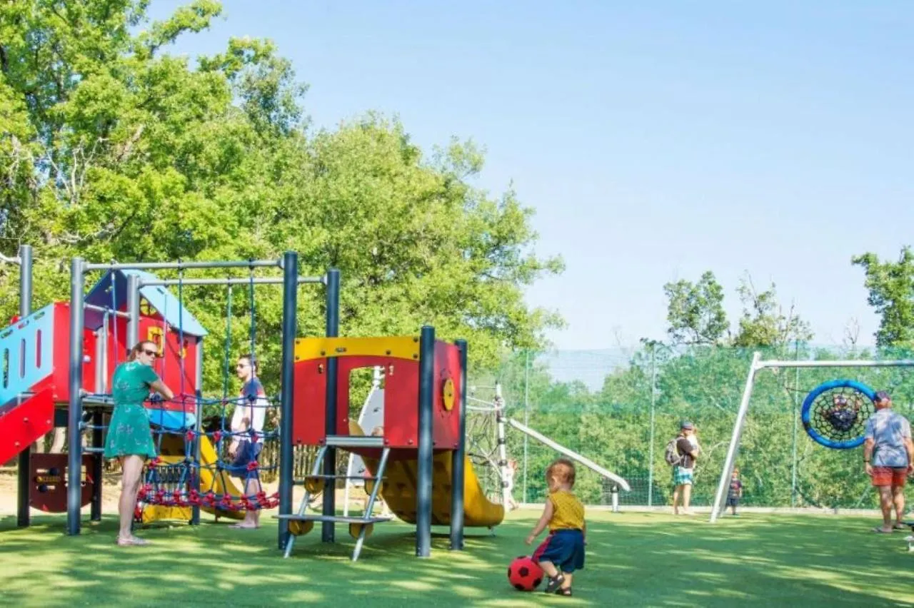 Vacances Inoubliables En Ardeche 6 Personnes Grospierres France